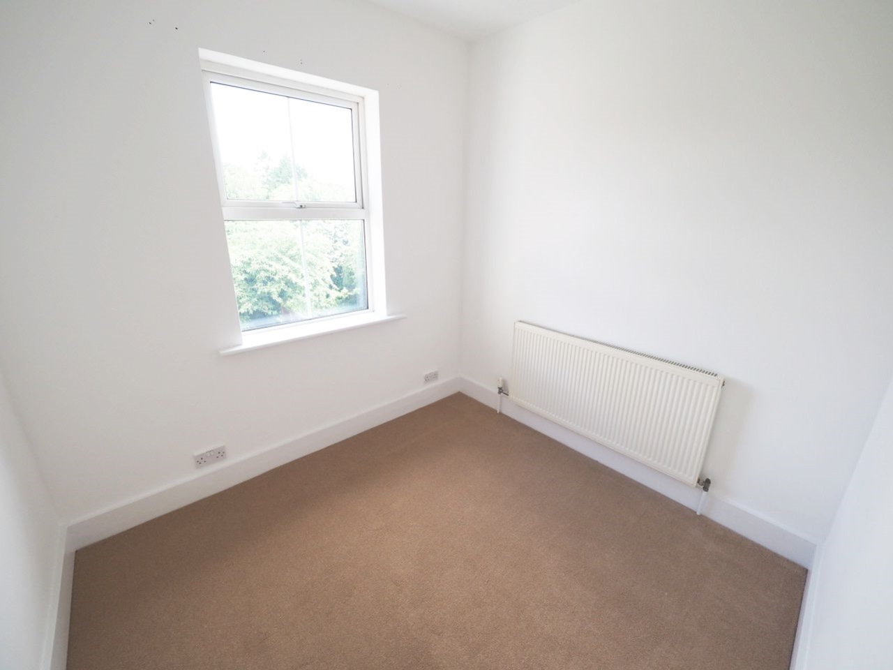 Rusham Park Avenue, Egham, Surrey, TW20 Nevin And Wells